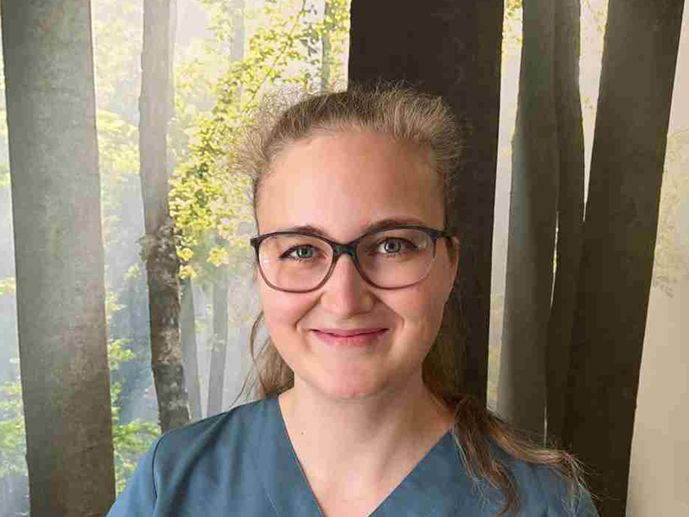 Natalie / Zahnmedizinische Fachangestellte / ZAP Dr. Linda Franck Natalie / Zahnmedizinische Fachangestellte / ZAP Dr. Linda Franck